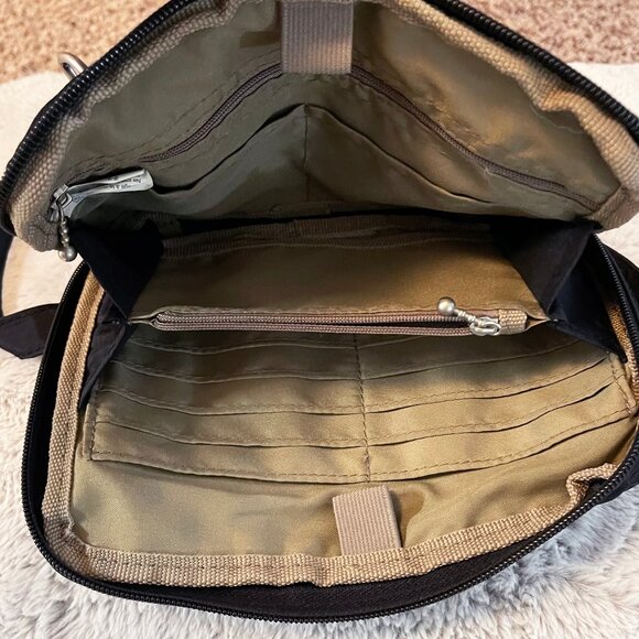 Black Baggallini Crossbody Mini Bag - Picture 5 of 5